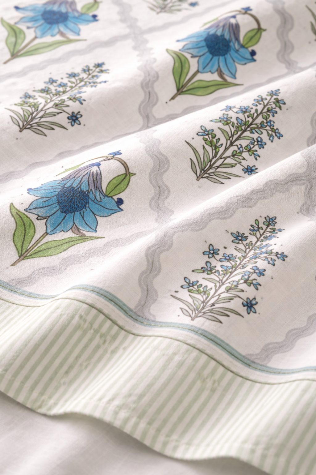 Premium Hastkala Cotton Fitted Bedsheet Set – 110x110 Inch (280x280 cm) | Handcrafted Block Print | Includes 2 Pillow Covers